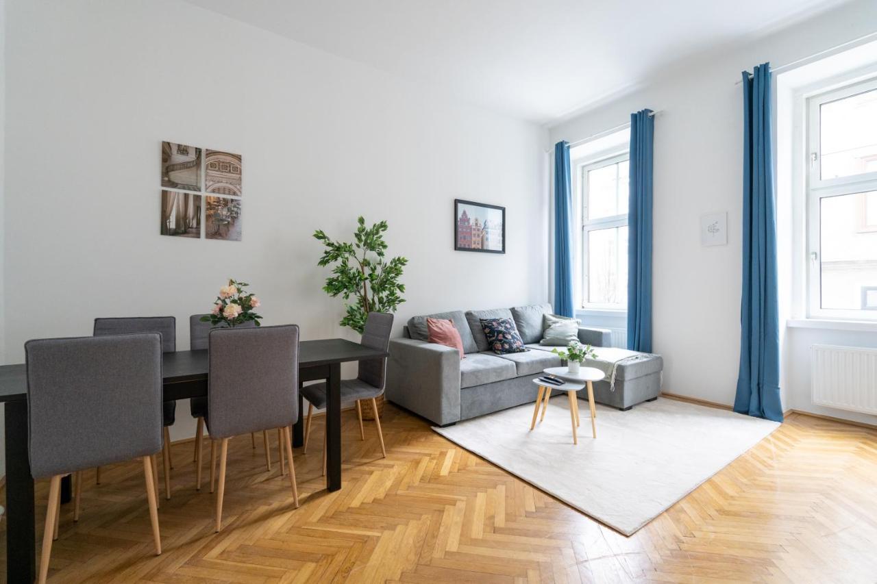 Central Two Bedroom Apartment Vienne Extérieur photo